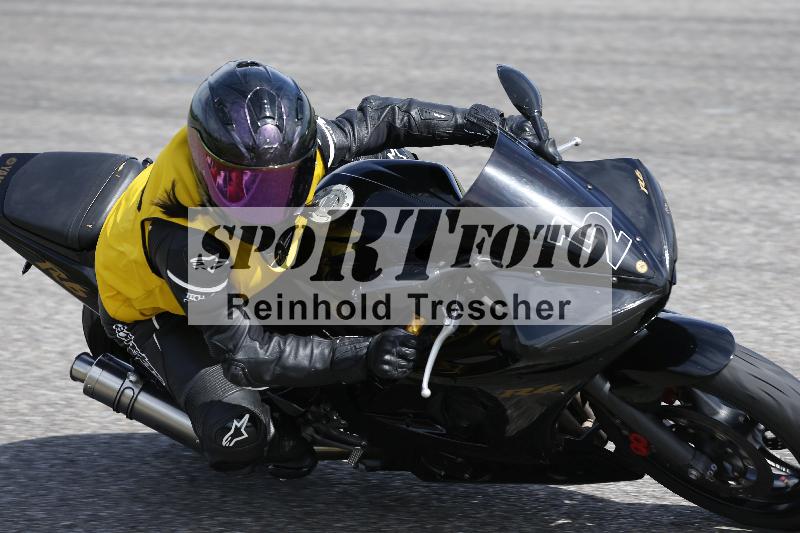 /Archiv-2025/07 19.04.2025 Speer Racing ADR/Instruktorentraining/12
